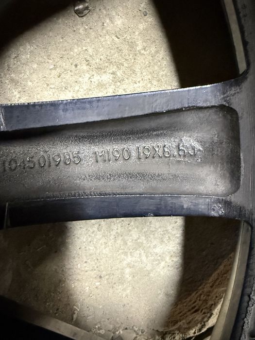 Летняя резина 235/55 R19 с дисками