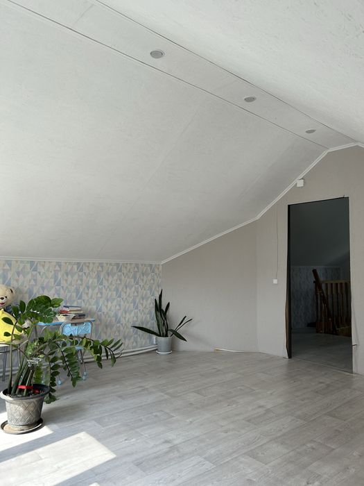 Продается дом с мансардой