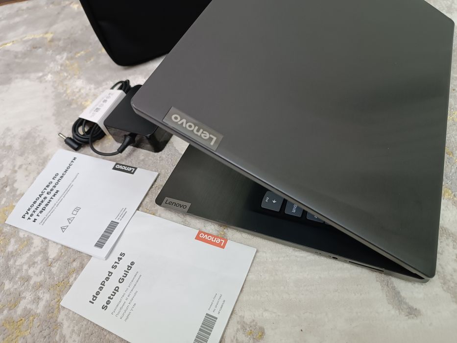 НОУТБУК Lenovo + Сумка, Windows 10.