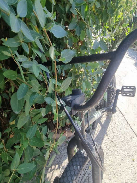 Bicicleta bmx cu frana de spate