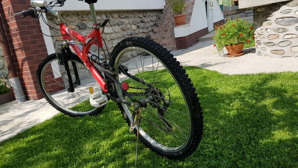 Bicicletă Mountain Bike DHS Stare, impecabil