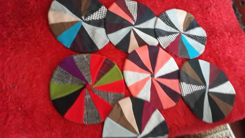 Декоративни коледни възглавнички ръчно изработени