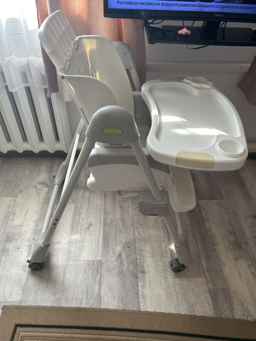 Стул для кормления