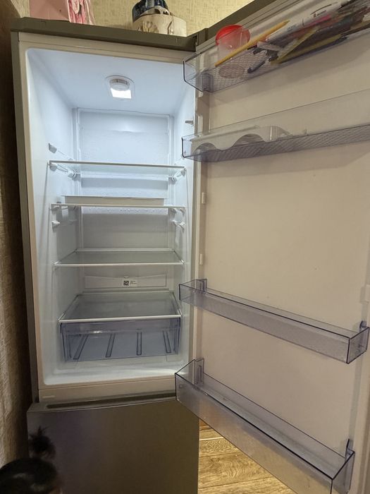 Холодильник beko