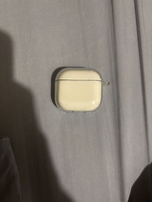 Apple Airpods 4 новые