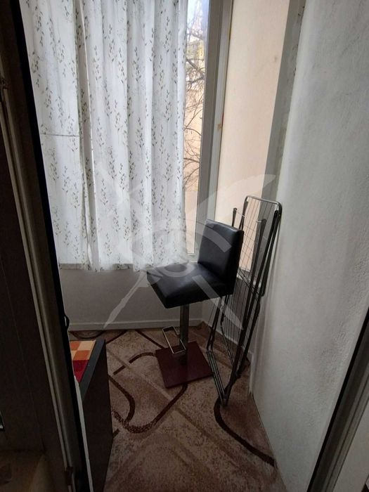 Дава се под наем Двустаен апартамент в Пловдив, Център - 75 кв.м за 169570.41 € - Снимка #5