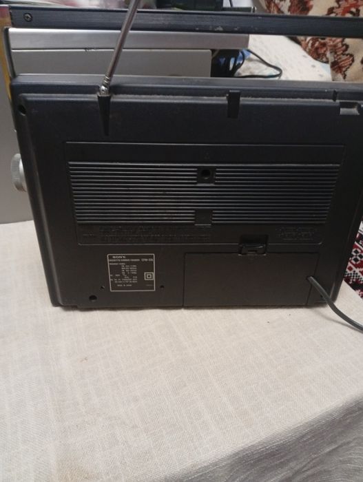 Radio caset Sony  CFM-33L  japonez