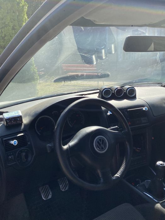 Vand Volkswagen Golf 4 GTI 1.8 Turbo sau schimb cu ATV