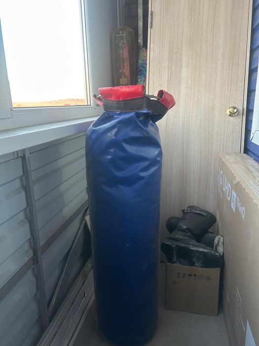 Продаю грушу с перчаткой