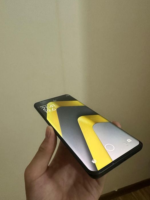 Poco m8 с хорошым