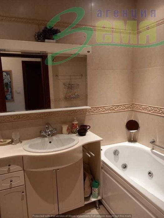 Продава се Тристаен апартамент в Стара Загора, Център - 124 кв.м за 1150 €/кв.м - Снимка #4