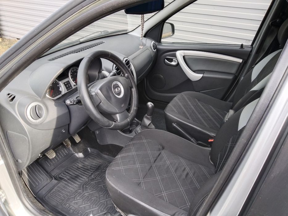 ВАЗ Ларгус Кросс 2017г