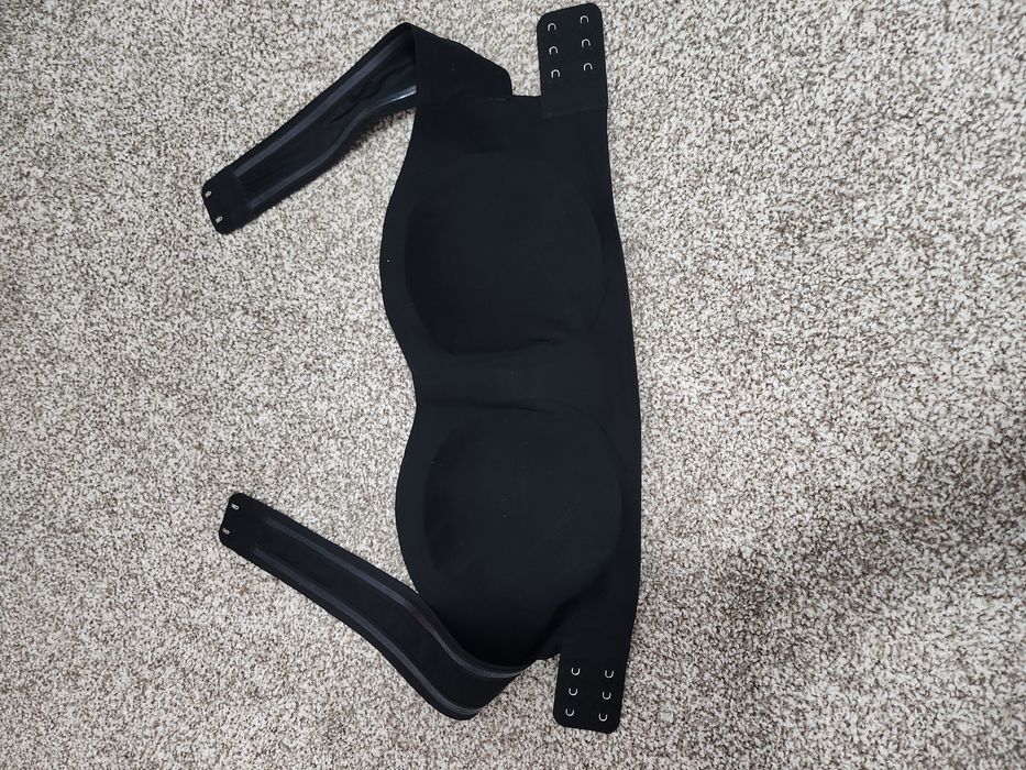 Sutien marimea S cu bureții  detașabili produse nou