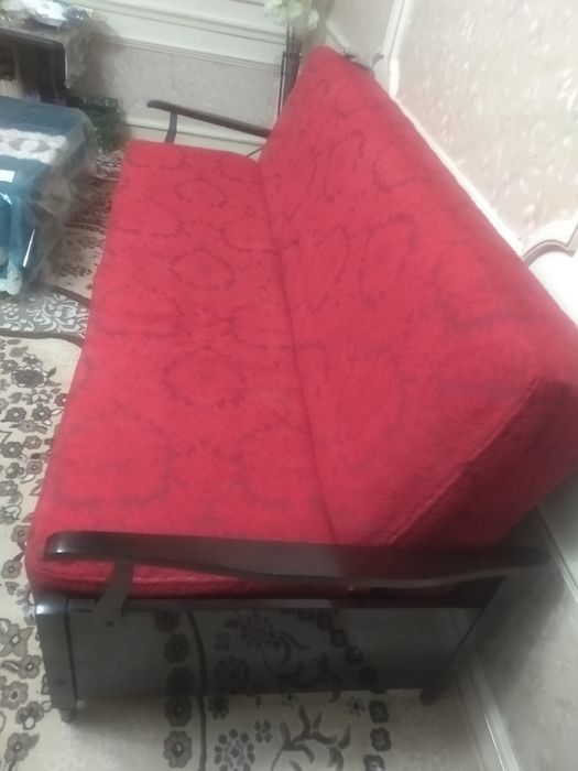 продаётся раскладной Деван