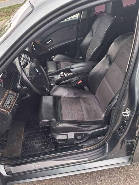 Vând BMW E 60 525d