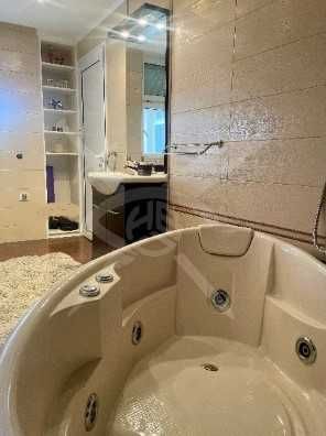 Продава се Тристаен апартамент в к.к. Слънчев бряг - 133 кв.м за 741 €/кв.м - Снимка #9