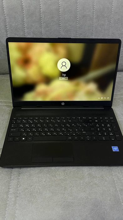 Hp noutbuk sotiladi 8/1tb