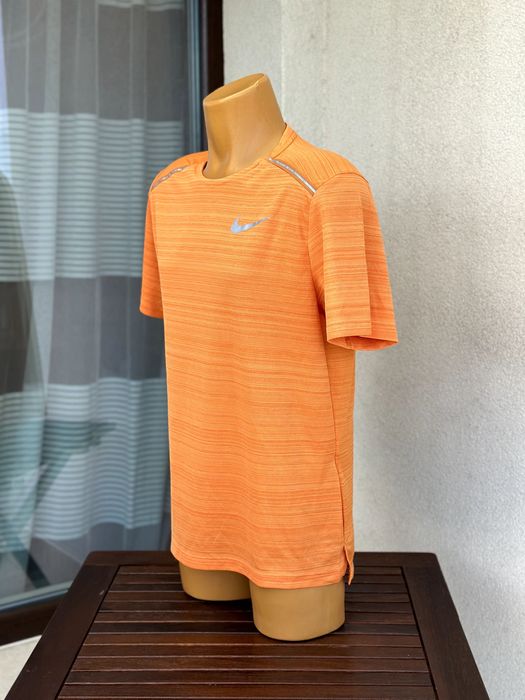 Мъжка спортна тениска Nike Dri-Fit - размер M, много добро състояние