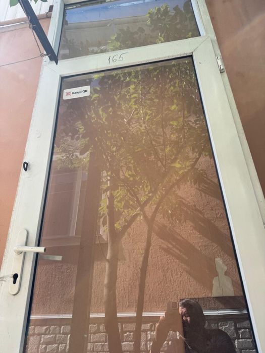 Пластиковые двери