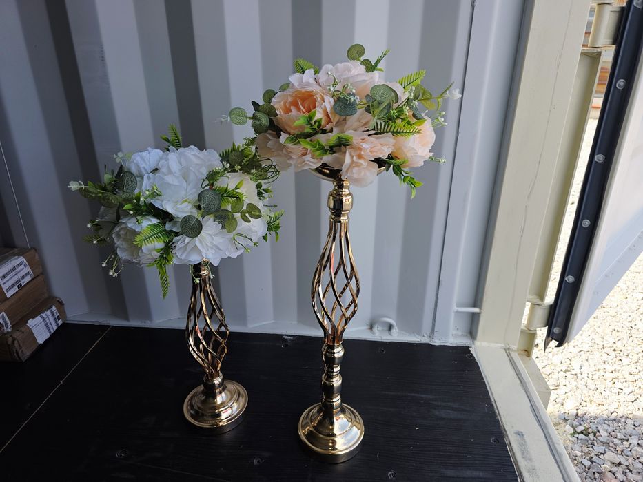 Цветна топка за декорация на сватба