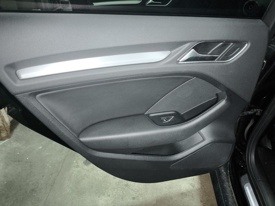 Кожен салон SLine за Audi A3 8v