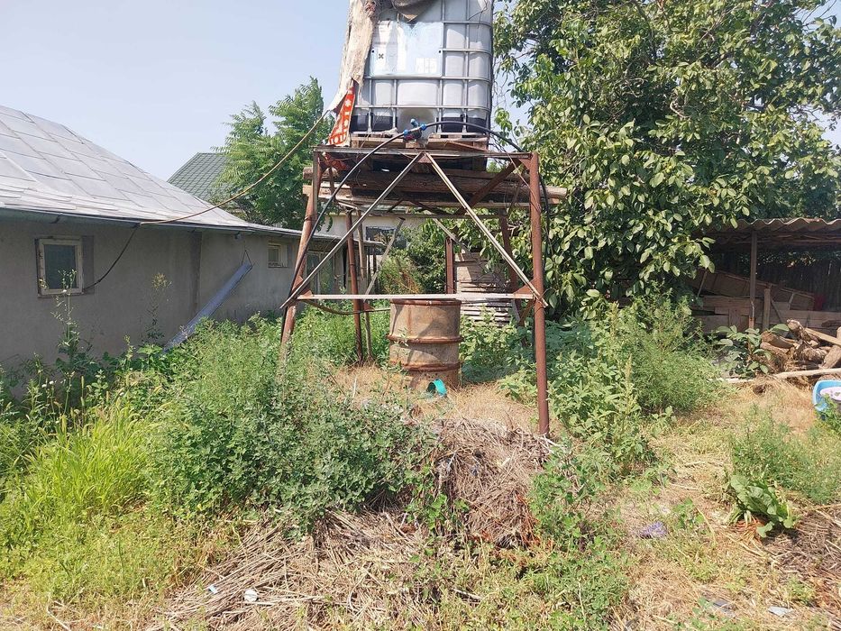 Casa Batraneasca si Anexe