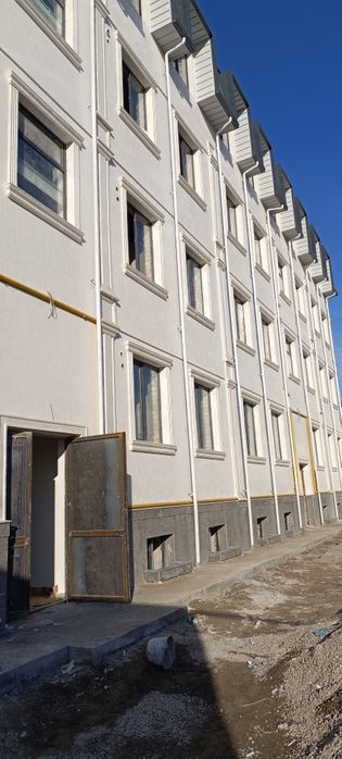 Продаётся отличная 1-комнатная квартира на Янги Хаётском районе