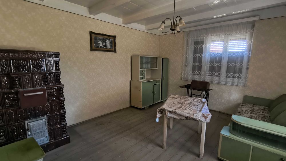 Casă cu grădină, localitatea Foieni.