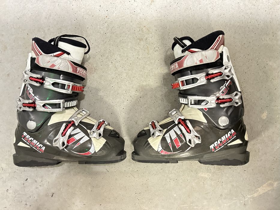 Ски обувки Tecnika размер 25
