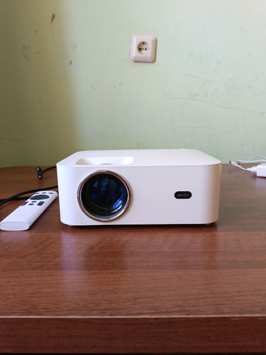 Кино проектор Wanbo X-1