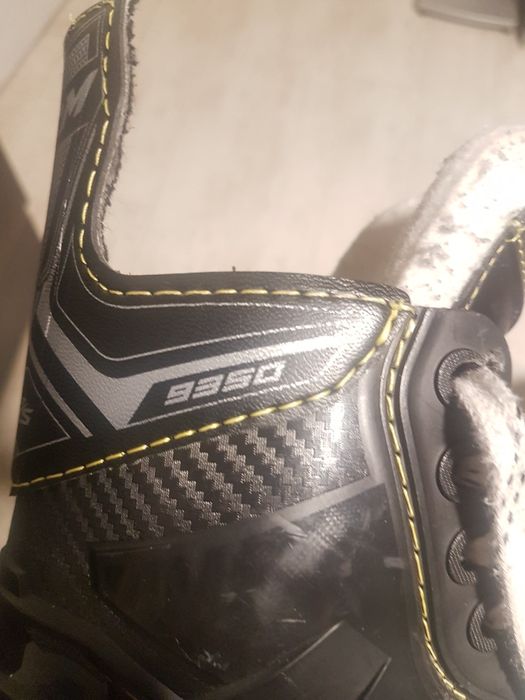 Хокейни кънки CCM Super Tacks 9350. Номер 36