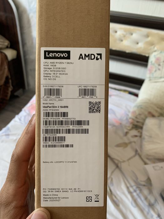 Lenovo AMD RYZEN 7,  16/512