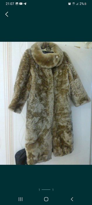 Шуба мутоновая !