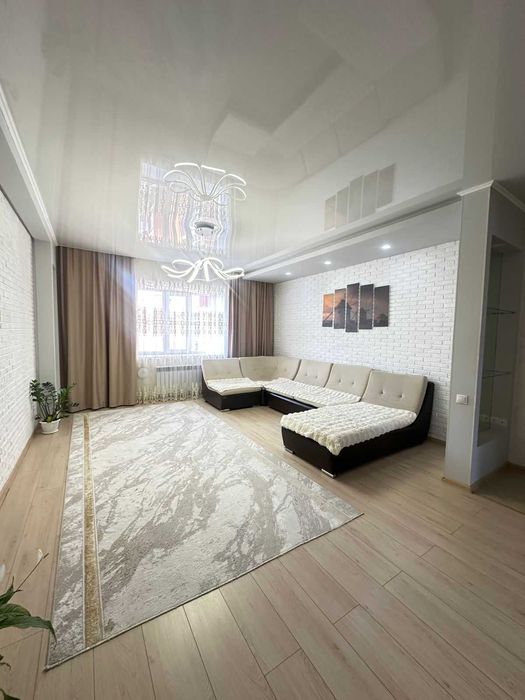 3 комнатная квартира с современным ремонтом и сауной