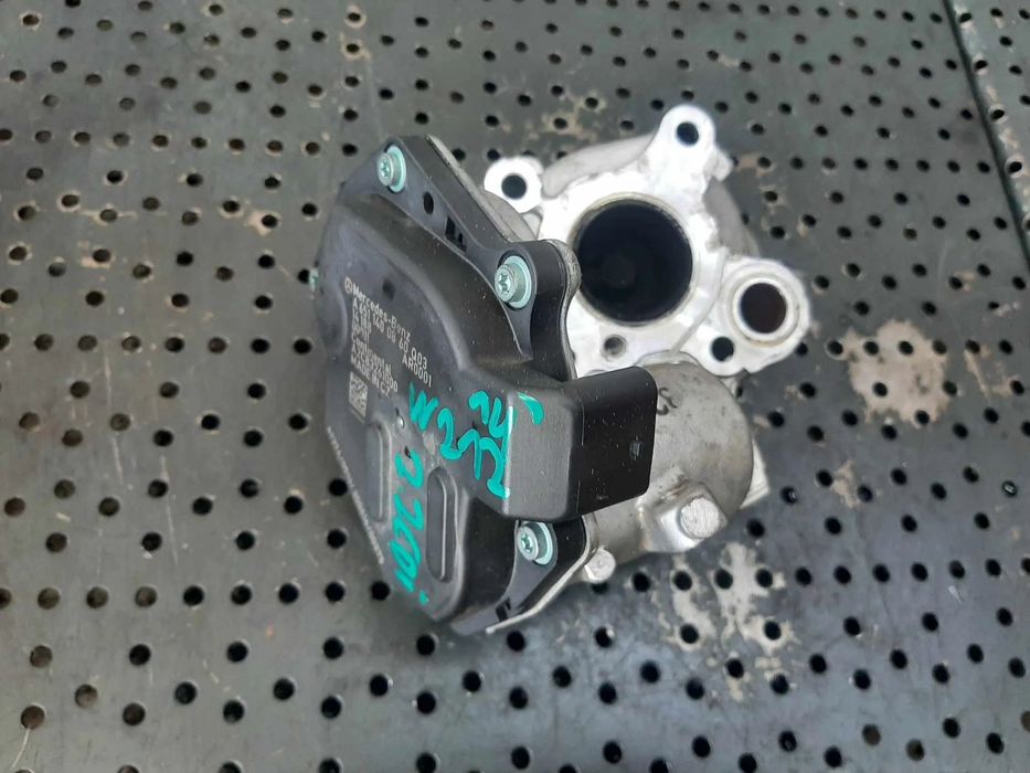 egr 2.2 dci mercedes c-class w204  e-class w212   a6511400860  a2c83261000