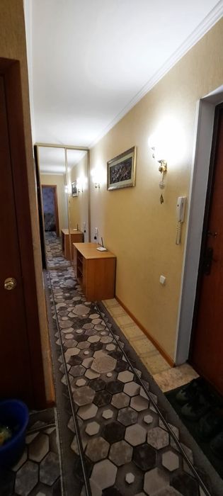 Сдаётся 2х комнатная квартира