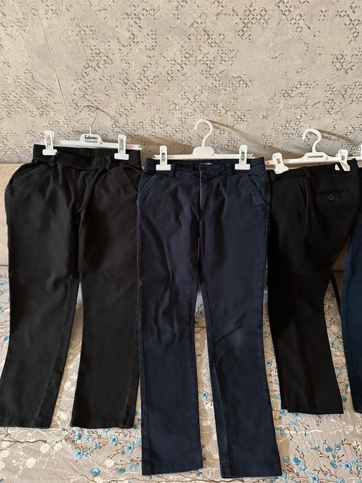 Срочно продам брюки школьные