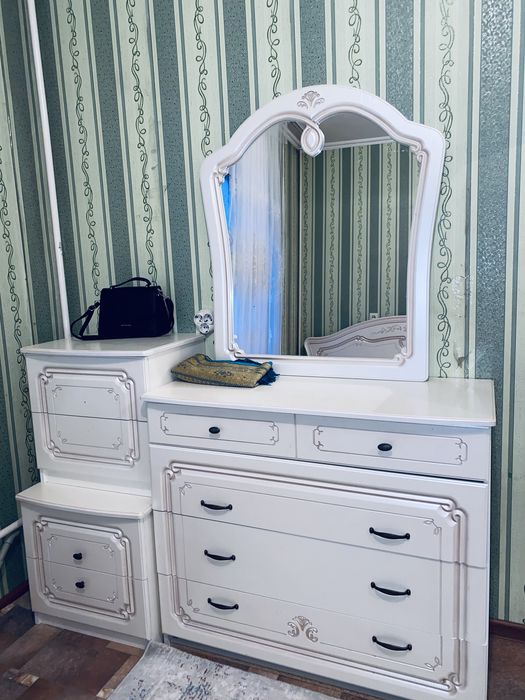 Спальный гарнитур новый