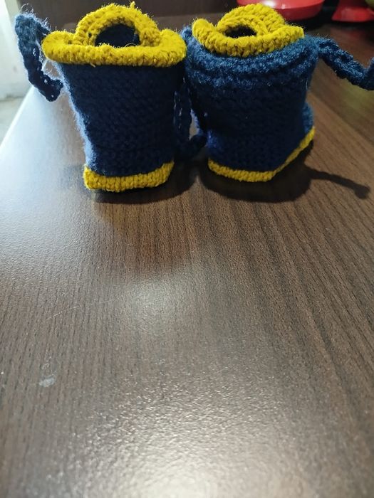 Ghetuțe copii 3-6 luni,noi croșetați acasă!preț 35 de lei