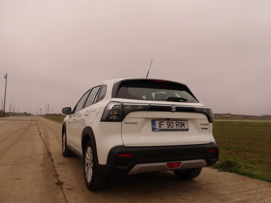 SUZUKI S-Cross 2022 — imagine 4