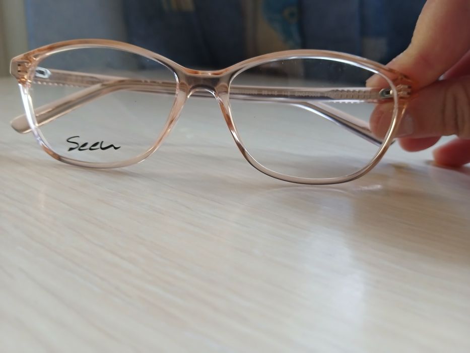 Универсални(унисекс)Рамки за диоптрични очила