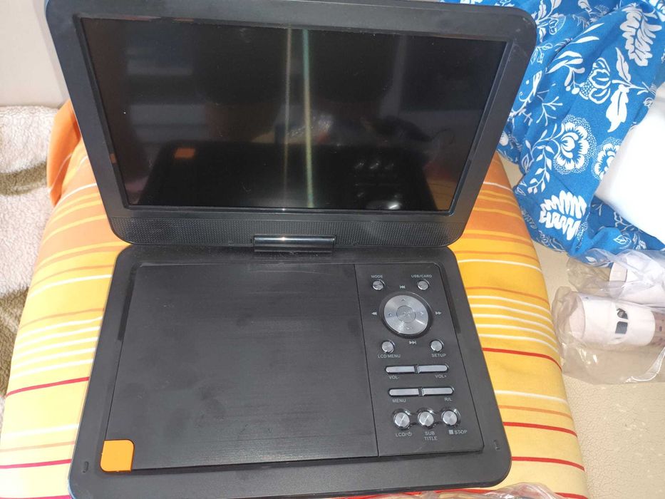 DVD Player portabil Apeman PV1070