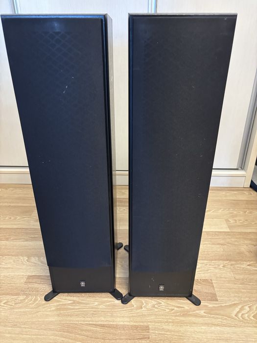 BoxeYamaha NS-50F