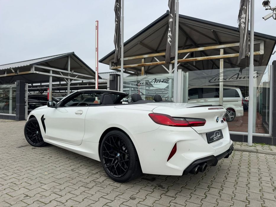 Кола за Бал Свадба под Наем Бмв м8 Компетъшън