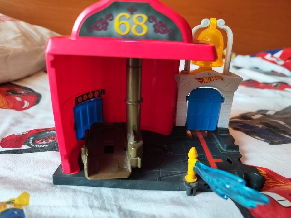 Писта hot wheels