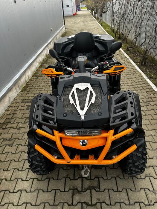 Can-am Outlander 1000R max xtp numere negre (nu polaris cf )