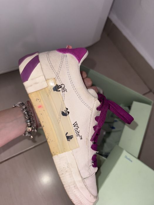 Off White Vulcanized