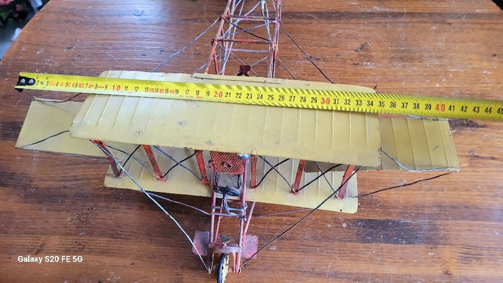 Метален макет на самолет,ръчно изработен