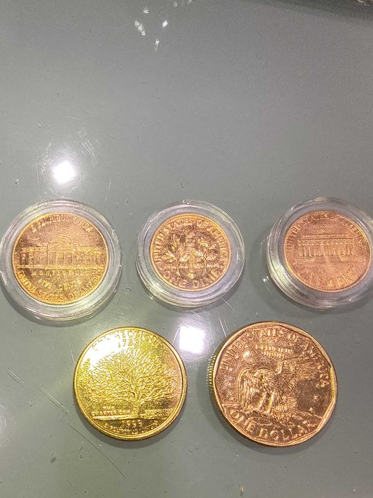 Продавам колекционерски монети