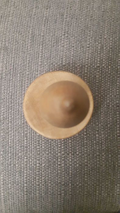 Стар уред за пасиране на гъби